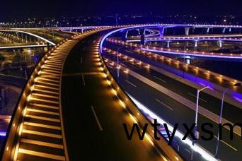 城(cheng)市(shi)道路(lu)炤明(ming)